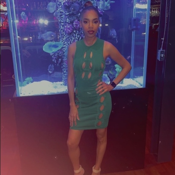 Dress - Picture 2 of 3